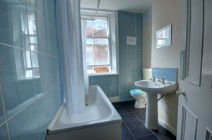 Photo 1- click for photo gallery